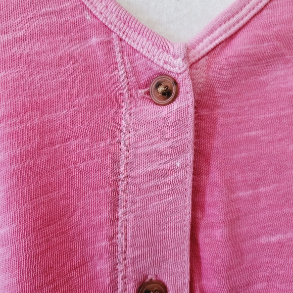 Size XXL Old Navy Hot Pink Short Sleeved V Neck Button Up Front Women's Summer - Picture 7 of 16
